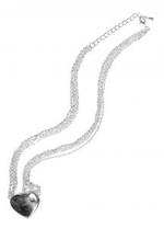 Heart-shaped pendant